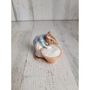 Vintage Beatrix Anna Maria potter's 1963 home decor